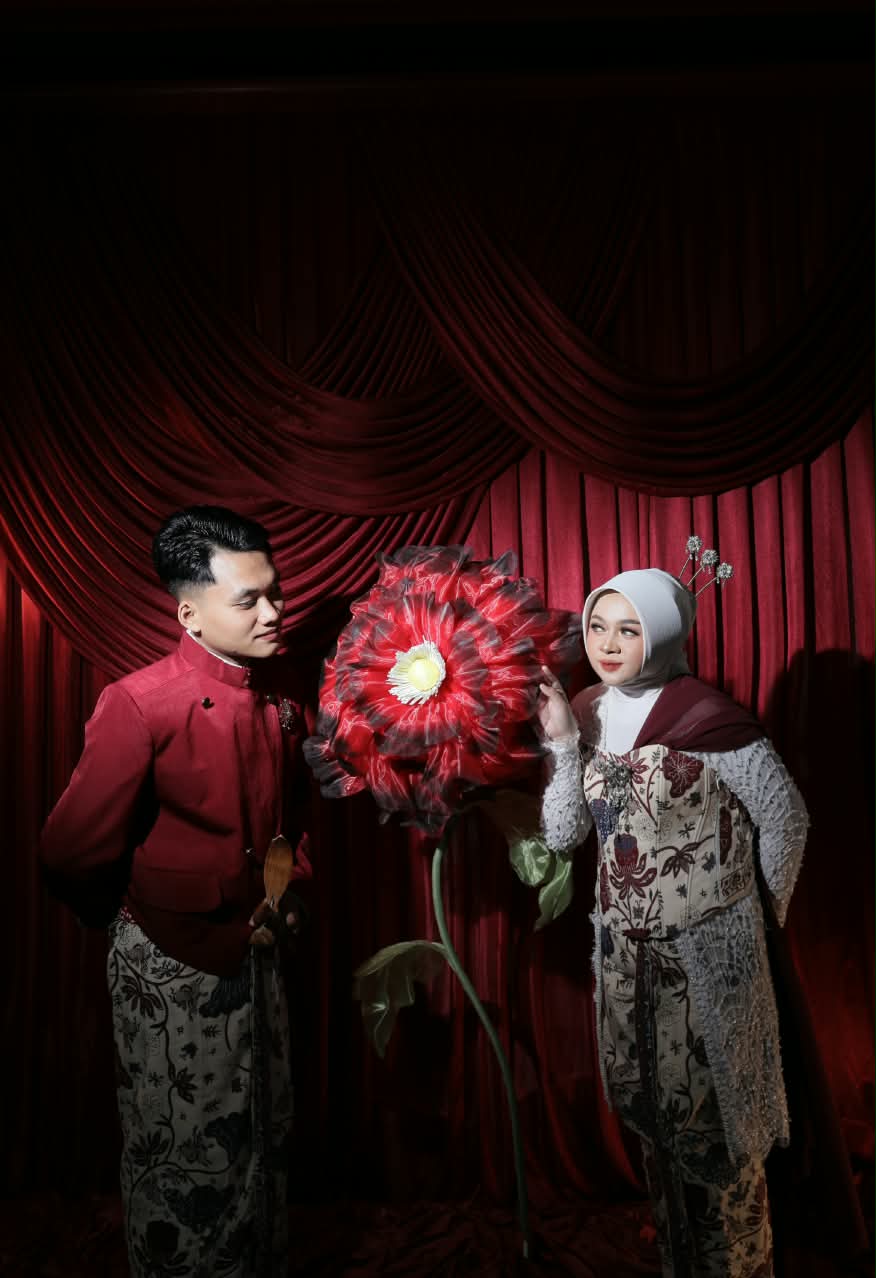 Momen Hangat Berdua